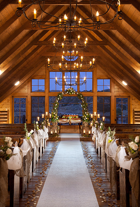 romantic-wedding-venues-in-the-us-brush-creek-ranch